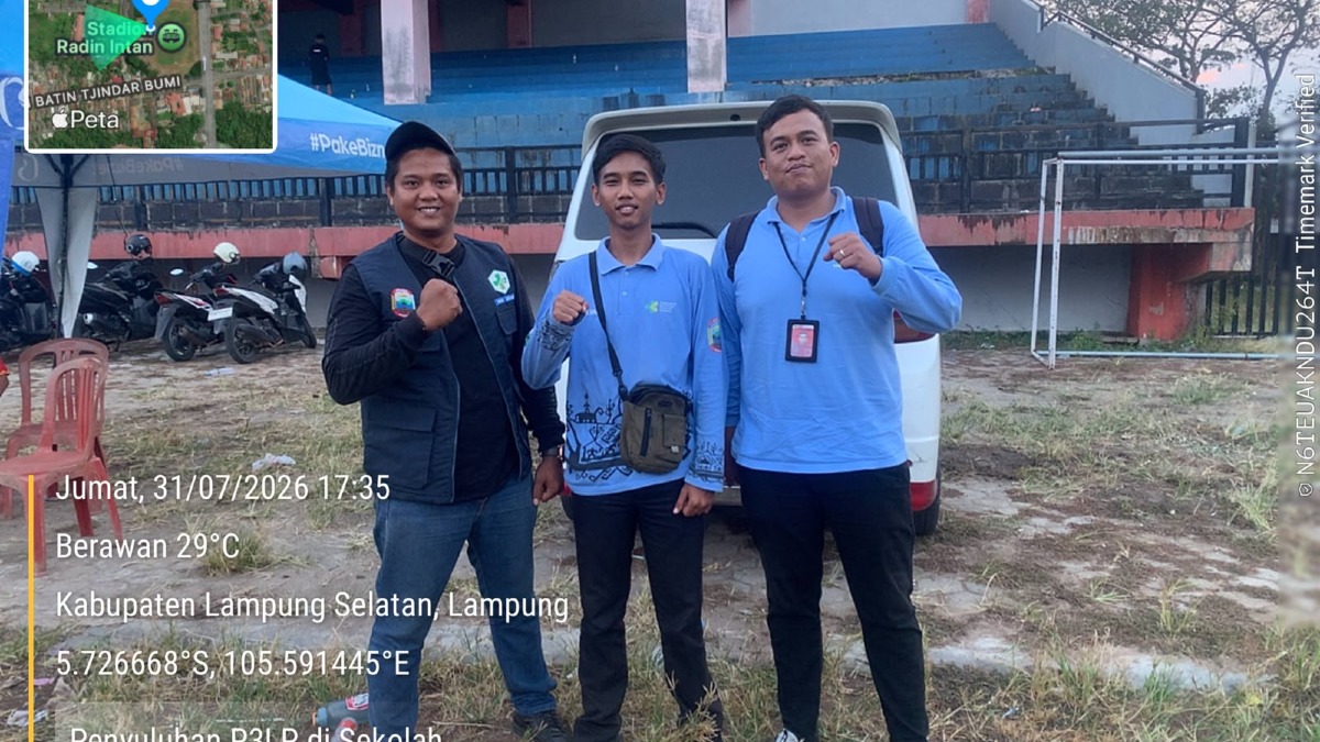 Siaga di Lapangan, Tim P3K Puskesmas Way Urang Dukung Kelancaran Piala Soeratin Cup Kabupaten Lampung Selatan