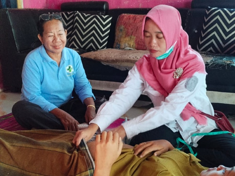 KUNJUNGAN RUMAH IBU HAMIL RESIKO TINGGI